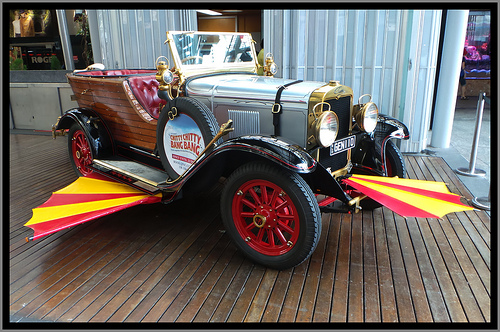 11357050665_3ce1095acd